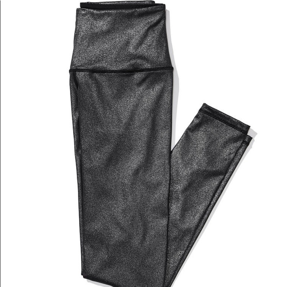 Victoria’s Secret Knockout Leggings